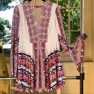 Beautiful Free People keyhole bell sleeve top - sold to thredup